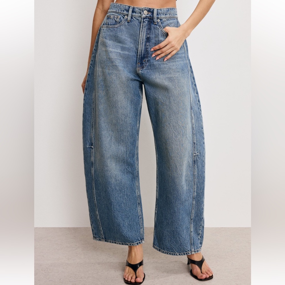 Good American High-Rise Wide Leg Two-Tone Blue Jeans - Picture 6 of 6